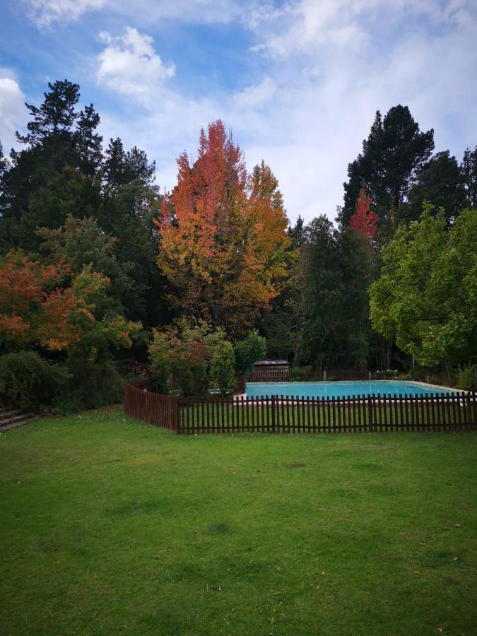 The Hogsback Inn エクステリア 写真
